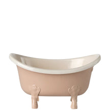 Load image into Gallery viewer, Maileg Bathtub Mouse Rose