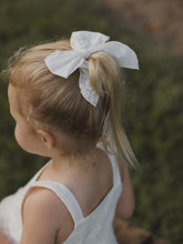 Load image into Gallery viewer, Cotton Bow | Natural