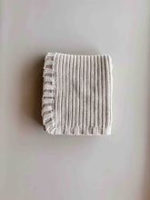 Load image into Gallery viewer, Chunky Knit Blanket | Oat