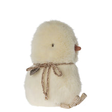 Load image into Gallery viewer, Mini Chicken Plush