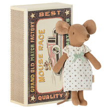 Load image into Gallery viewer, Mouse Big Sister Brown in Matchbox