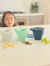 Load image into Gallery viewer, Blueberry Collapsible Snack Cup with Lid