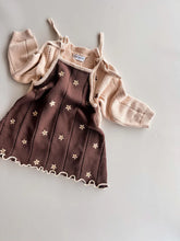 Load image into Gallery viewer, Cotton Knit Cardigan | Embroidery Brown Daisy
