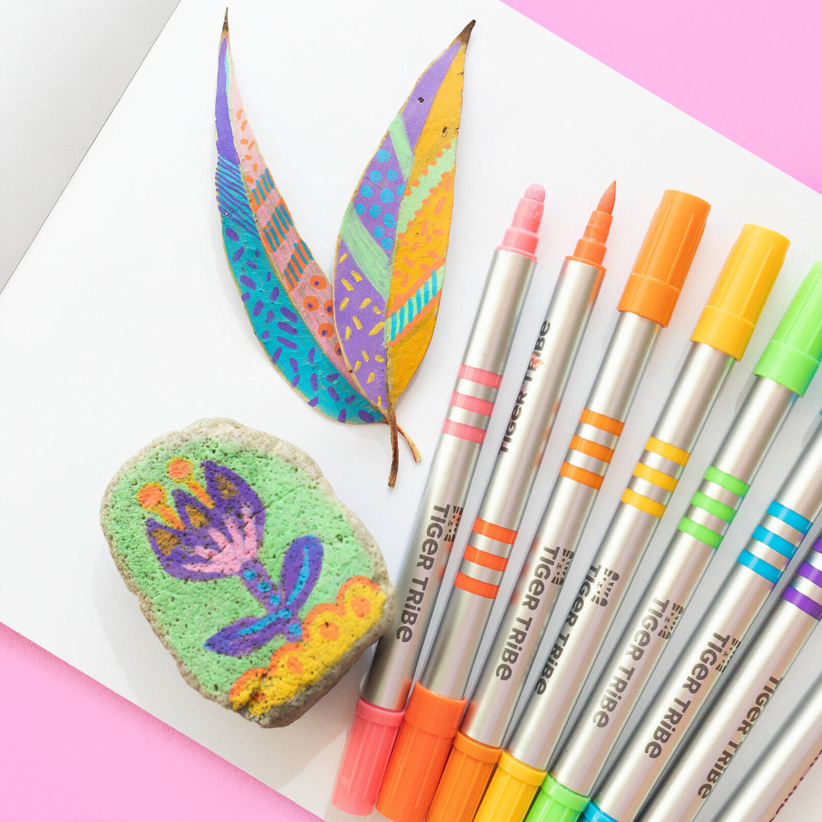 Dual-Tip Paint Pens