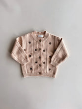 Load image into Gallery viewer, Cotton Knit Cardigan | Embroidery Brown Daisy