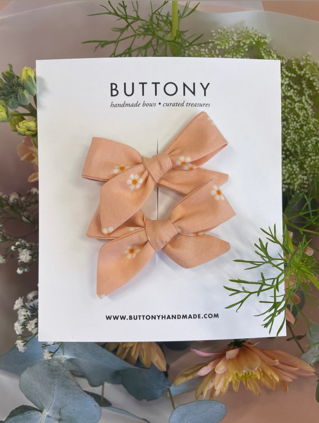 Piggy Bows | Peach Daisies