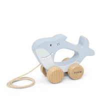 Load image into Gallery viewer, Mr Shark Wooden Pull Along Toy