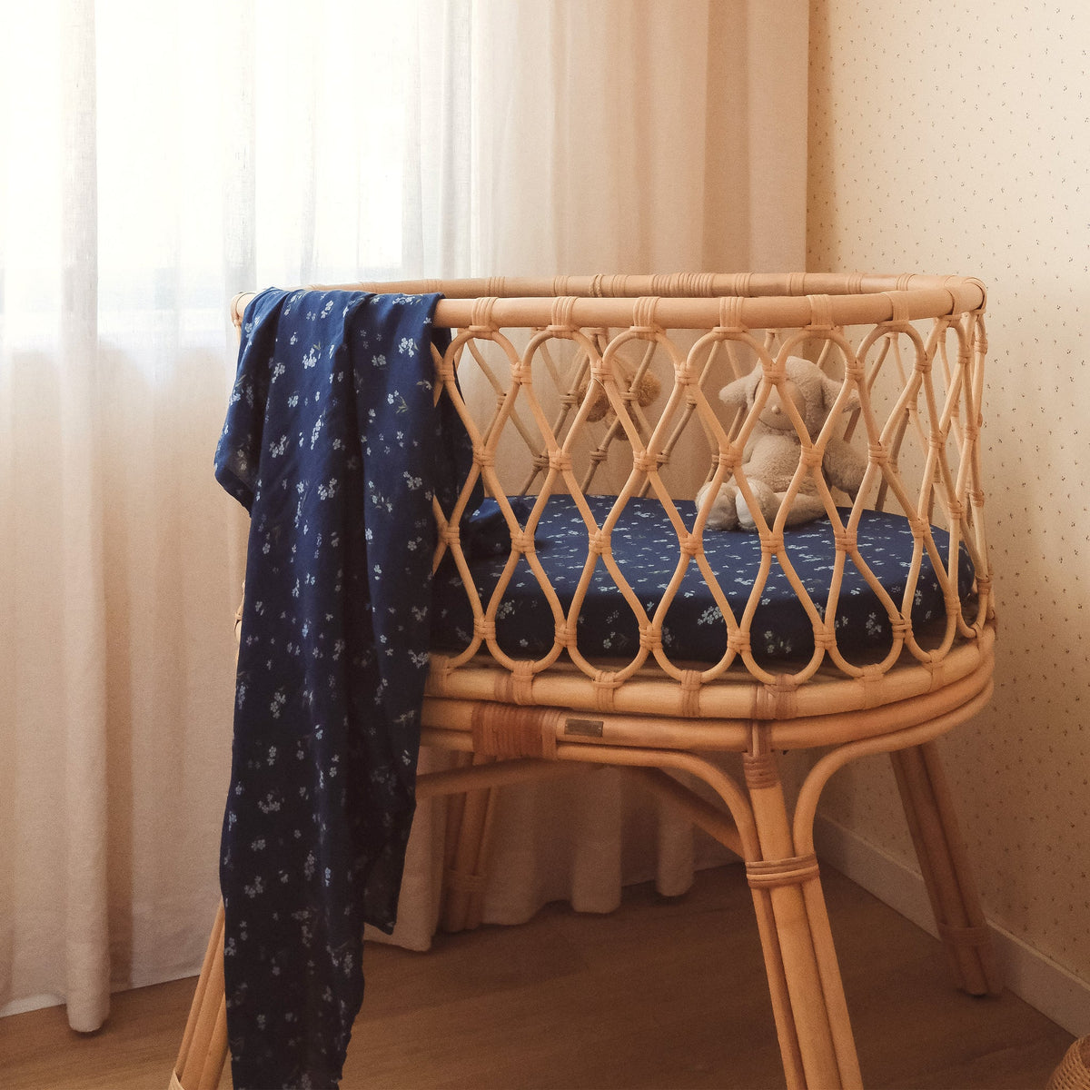 Forget-Me-Not Navy Organic Fitted Bassinet Sheet/Change Pad Cover