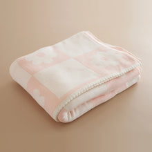 Load image into Gallery viewer, Daisy Grid Reversible Throw Blanket