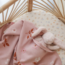 Load image into Gallery viewer, Peony Blanket