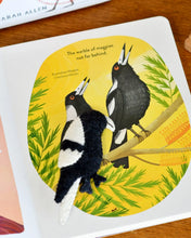 Load image into Gallery viewer, Busy Beaks Finger Puppets and Book Set by Sarah Allen