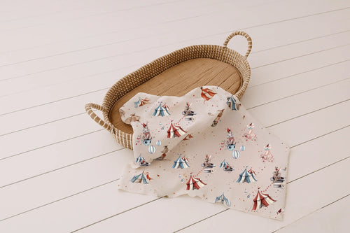 Circus Bunnies | Organic Muslin Swaddle