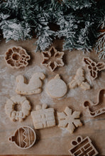 Load image into Gallery viewer, Christmas Eco Cutter Set (6pc)