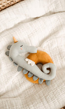 Load image into Gallery viewer, Seahorse Rattle