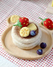Load image into Gallery viewer, Felt Pancake Stack Play Food Set