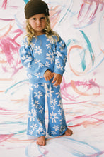 Load image into Gallery viewer, Organic Wild Flower Knit Pull Over