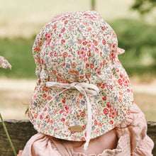 Load image into Gallery viewer, Lounger' Flap Sun Hat - Francesca / Flax