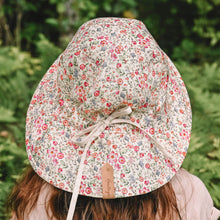 Load image into Gallery viewer, Wanderer' Panelled Bucket Sun Hat - Francesca / Flax
