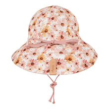 Load image into Gallery viewer, Wanderer' Panelled Bucket Sun Hat - Peggy / Rosa