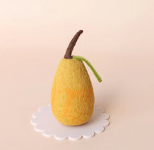 Load image into Gallery viewer, Golden Pear