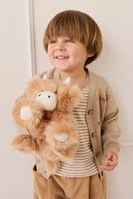 Load image into Gallery viewer, Snuggle Bunnies - Hilda The Highland Cow - Caramel