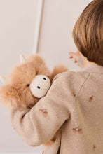Load image into Gallery viewer, Snuggle Bunnies - Hilda The Highland Cow - Caramel