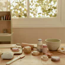 Load image into Gallery viewer, Wooden Baking Set