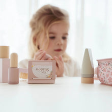 Load image into Gallery viewer, Wooden Makeup Case