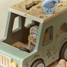 Load image into Gallery viewer, Safari Friends Shape Sorter Safari Car