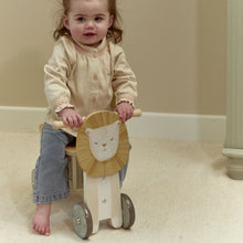 Load image into Gallery viewer, Ride-on Lion