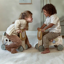 Load image into Gallery viewer, Ride-on Lion