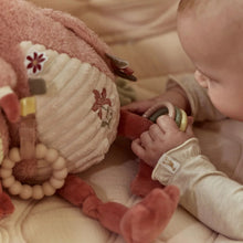 Load image into Gallery viewer, Safari Friends Activity Cuddle Flamingo