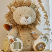Load image into Gallery viewer, Safari Friends Activity Cuddle Lion