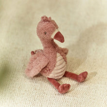 Load image into Gallery viewer, Cuddle Flamingo 17cm