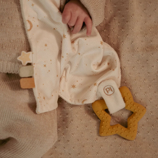 Goose Cuddle Cloth w/ Teether