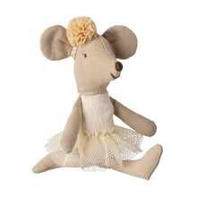 Load image into Gallery viewer, Ballerina Mouse Little Sister Off White