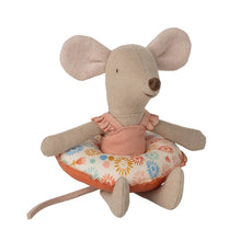 Load image into Gallery viewer, Maileg Beach Mouse Little Sister with Float Flower
