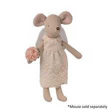 Load image into Gallery viewer, Wedding Dress Mum Mouse