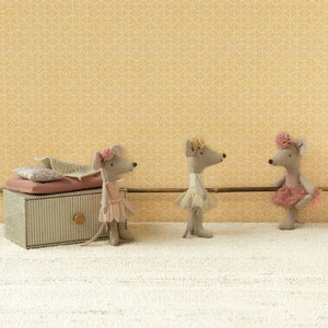 Dance Mouse in Day Bed Little Sister