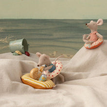 Load image into Gallery viewer, Mouse Rubber Boat Small Yellow Stripes