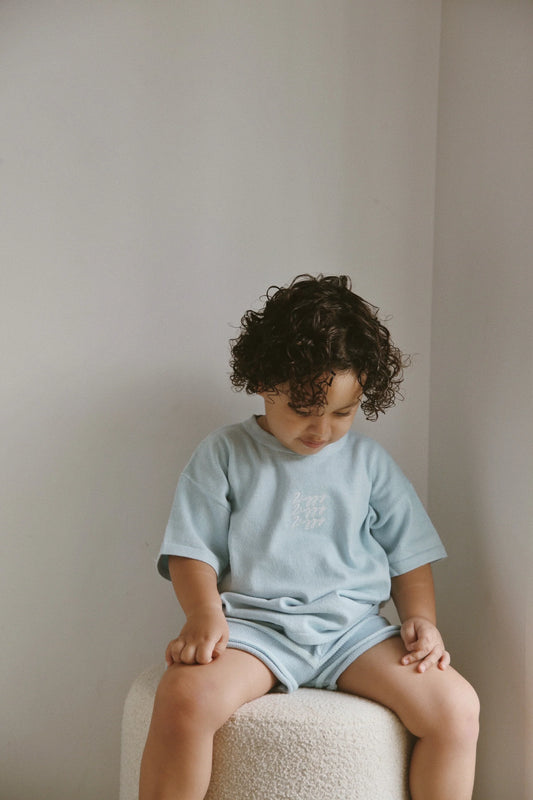Signature Tee | Echo SIZE 8YR and 9YR