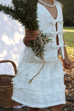 Load image into Gallery viewer, Marnie Singlet | Laurel