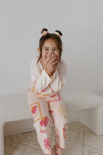 Load image into Gallery viewer, Cropped Pants | Marlow