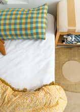 Load image into Gallery viewer, White Waterproof Fitted Sheet