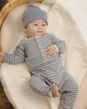 Load image into Gallery viewer, Slate Knotted Baby Hat