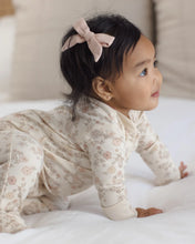 Load image into Gallery viewer, Floral Vine Zip Long Sleeve Sleeper Footie
