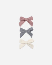 Load image into Gallery viewer, Bow W. Clip, Set Of 3 Mulberry, Slate, Natural