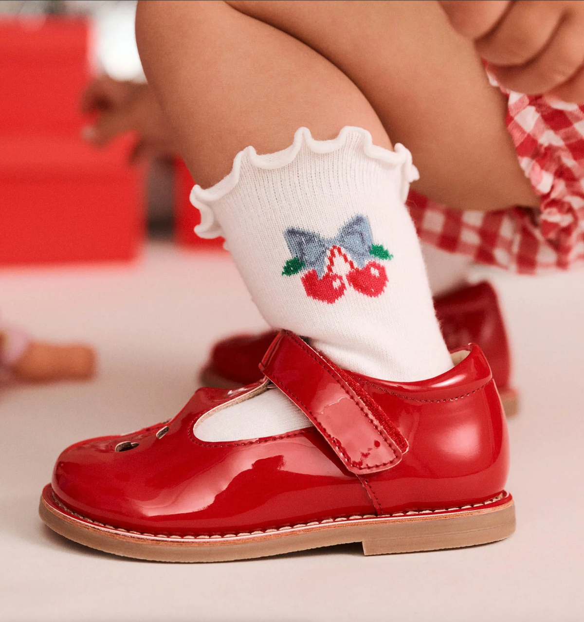 2Pk Festive Frill Socks