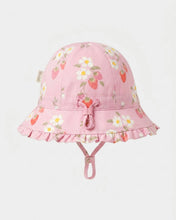 Load image into Gallery viewer, Bell Hat Arcadia Strawberry Fields Blossom
