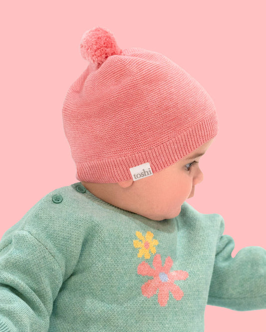 Organic Beanie Love Carmine SIZE S (46-51cm)
